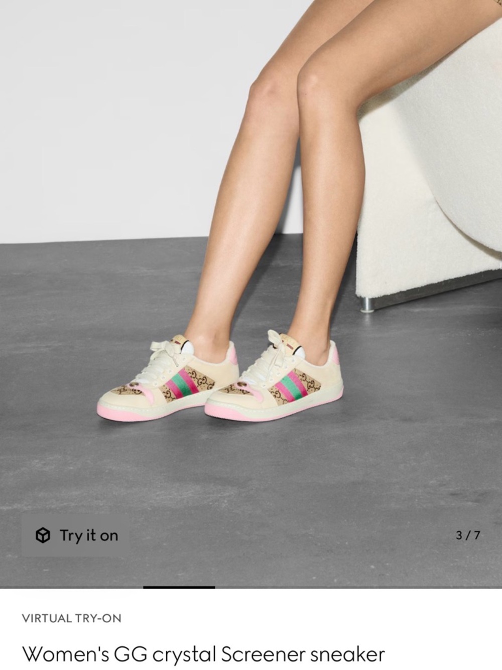 Gucci Cream and Pink Low-Top Sneaker with Green Stripe - Picture 2 of 8